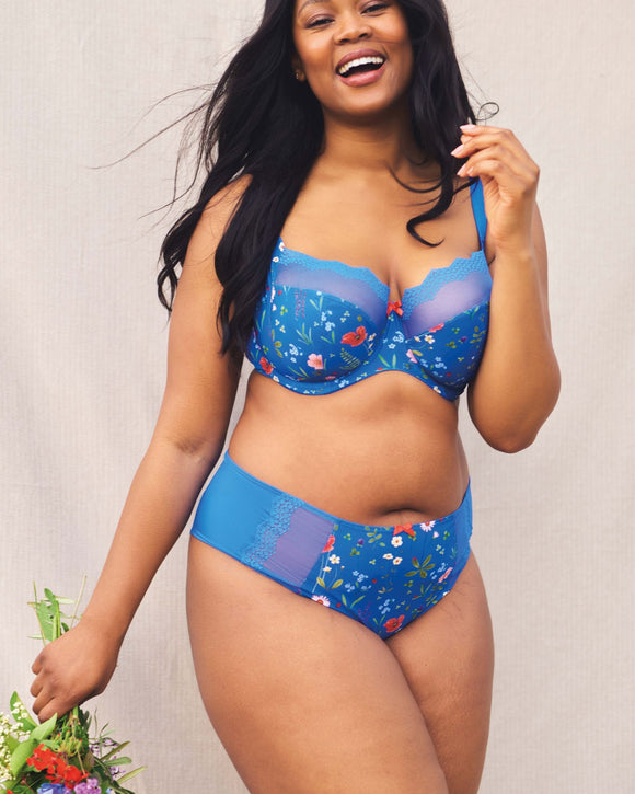 Le-Buste-Australia-10921-Sculptresse-Esme-Balcony-Bra-10924-Deep-Brief-Wildflower-Blue-Print-Lifestyle