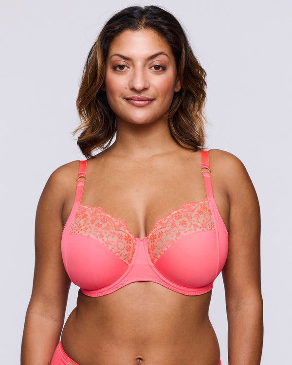 Prima Donna Twist Angelou Full Cup Bra in Juicy Melon made for the curvier woman with a big bust front view