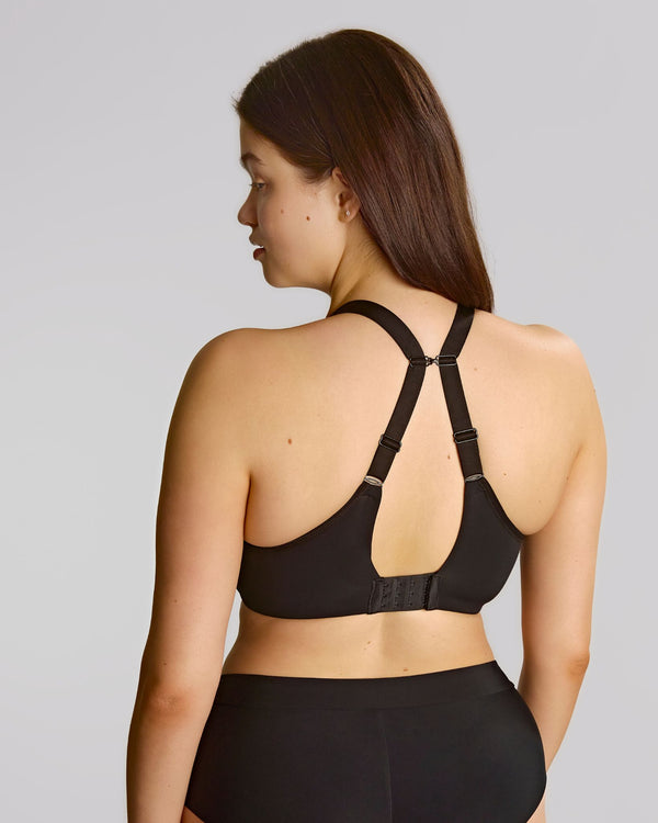 Scultpresse Form Spacer Bra made for curvy figures and big boobs J hook back view