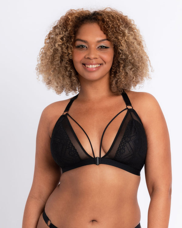 Le-Buste-Australia-Curvy-Kate-CK052110-Front-and-Centre-Bralette-Front-Close-Black-Front