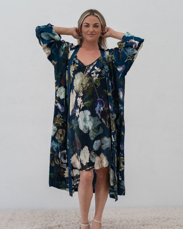 Le-Buste-Australia-Maleny-Fox-Silky-Modal-Robe-Navy-Open