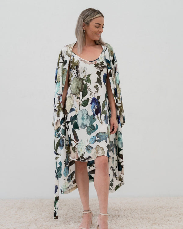Le-Buste-Australia-Maleny-Fox-Silky-Modal-Robe-White-Front