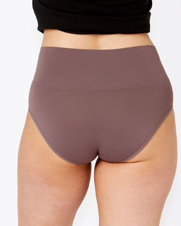 Le-Bustse-Australia-Ambra-AMSHSSFB2P-Seamless-Smoothies-Full-Brief-Rose-Beige-Elderberry