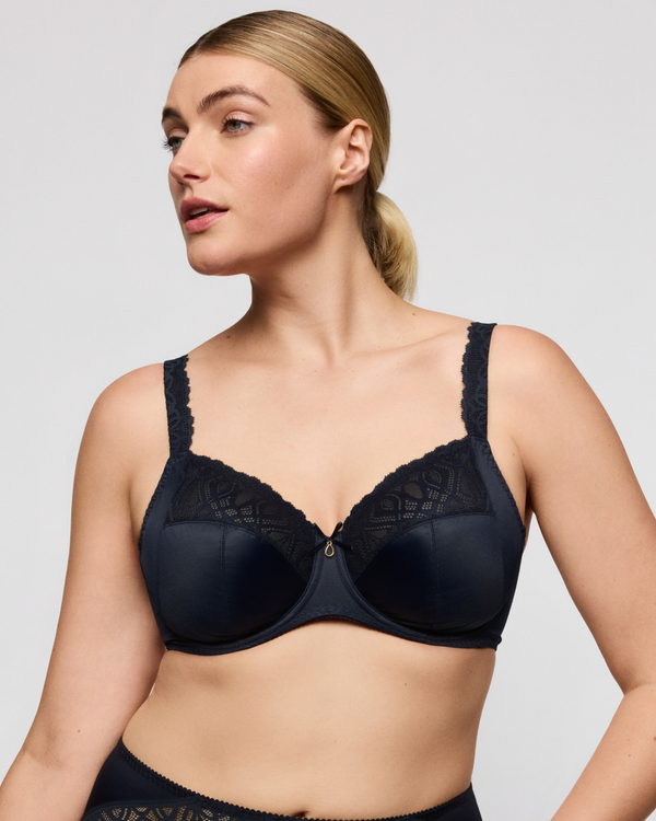 Prima Donna Salerno Full Cup Bra in Midnight, made for curves